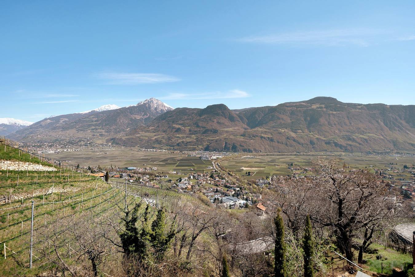 Ganze Wohnung, Apartment Am Grübl mit Bergblick, privater Terrasse und Wlan in Lana, Ortleralpen