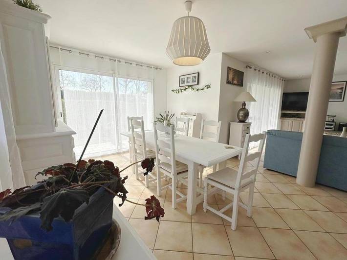 Gîte pour 6 personnes, avec jardin dans Lac de Léon - 4