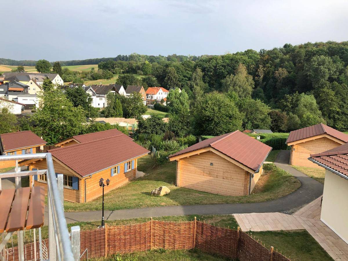 Carolinger Hüttendorf in Villmar, Landkreis Limburg-Weilburg