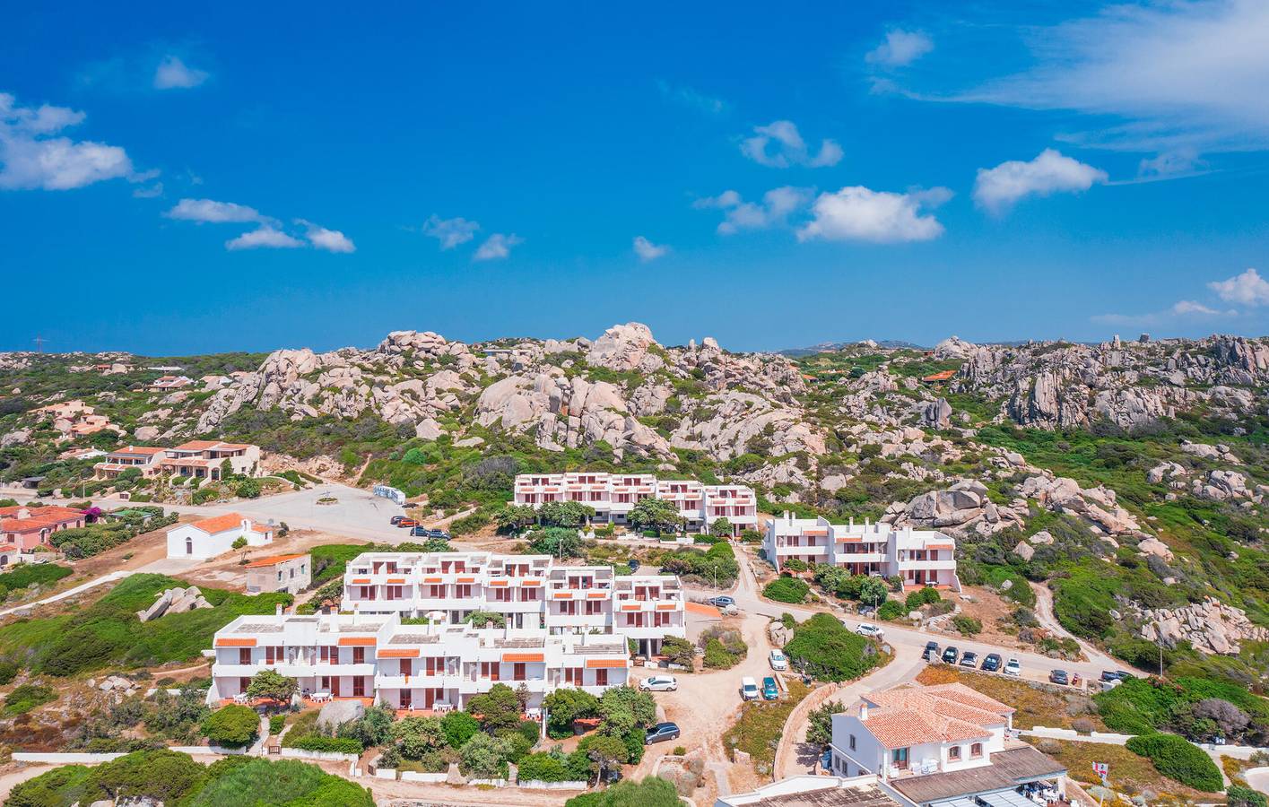 Ganze Ferienwohnung, Appartement am Pool mit Küche, Zugang zum Strand in Baia Santa Reparata, Santa Teresa Gallura (Gemeinde)