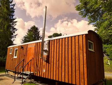 Ferienhaus für 3 Personen, mit Sauna und Terrasse sowie Garten und Whirlpool in Wendisch Rietz