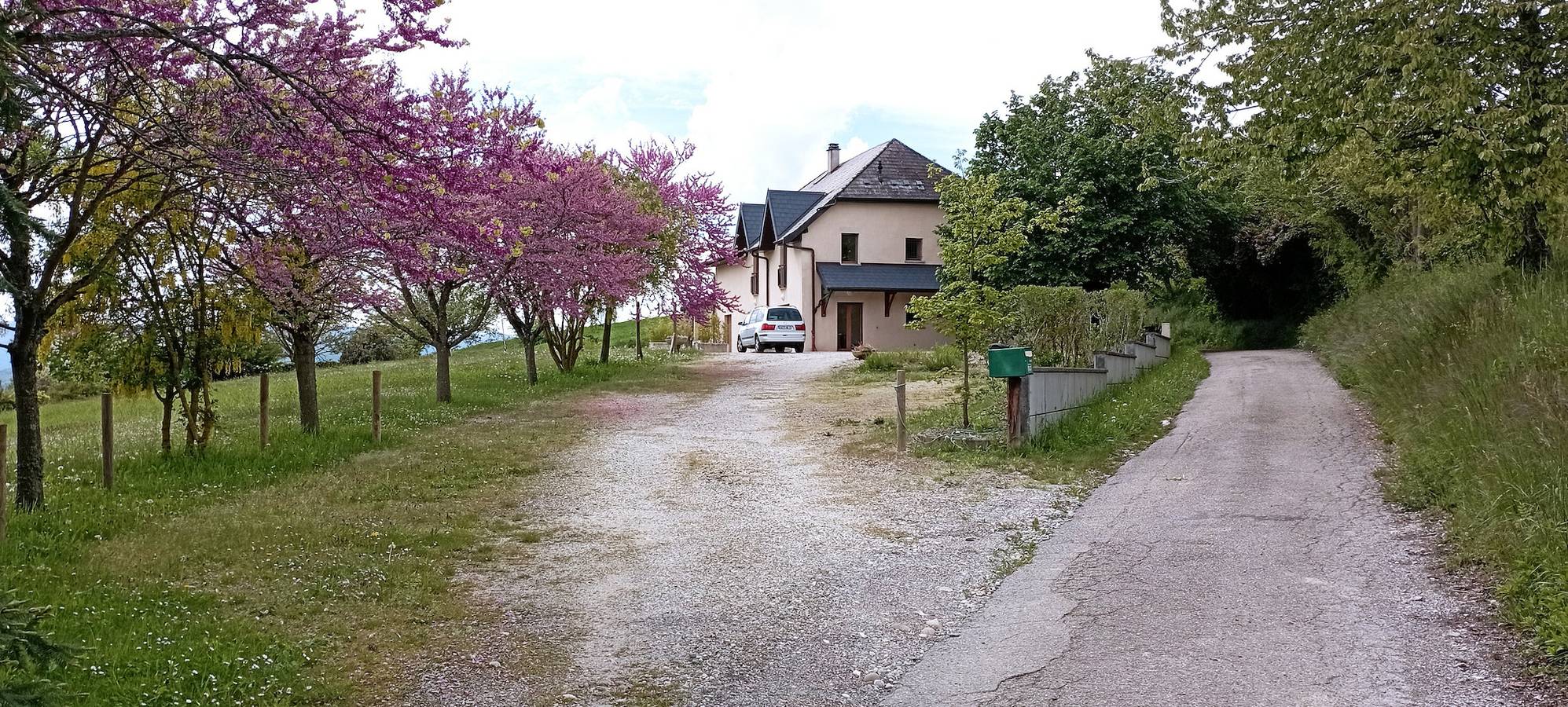 Villa 'Le Paradis' avec vue sur la montagne, terrasse privée et jardin privé in Sillingy, Région d'Annecy