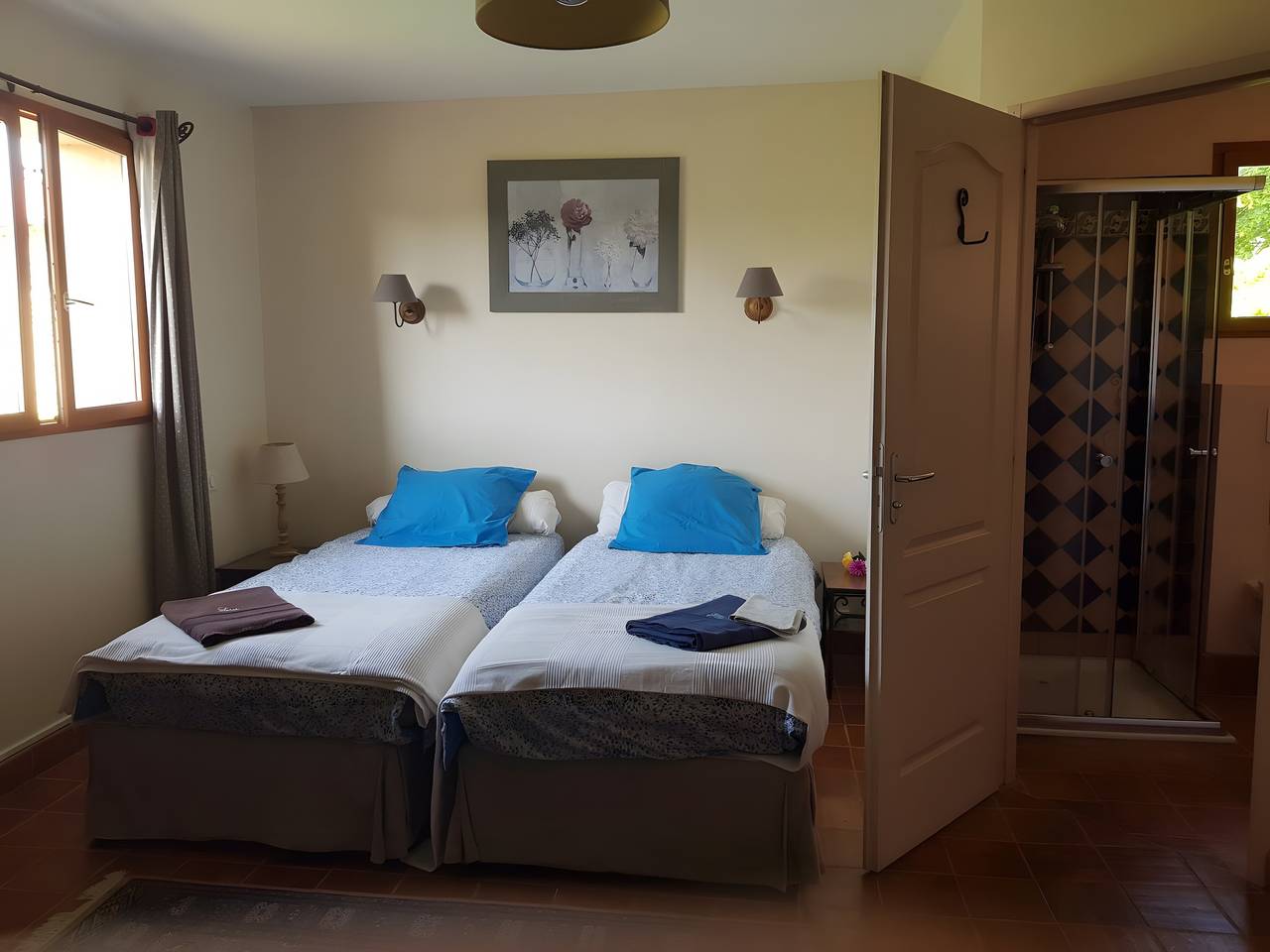 Chambre d’hôtes « Chevreuil » avec piscine partagée, jardin commun et Wi-Fi in Hauterives, Région de Valence