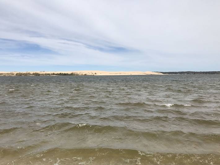 Vacation rental for 11 people, with balcony and yard in Silver Lake