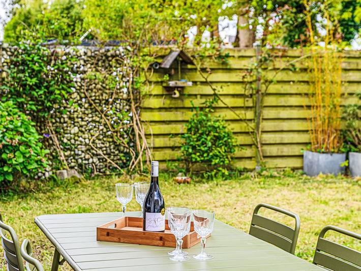 Location de vacances pour 6 personnes, avec jardin et terrasse à Bono - 4