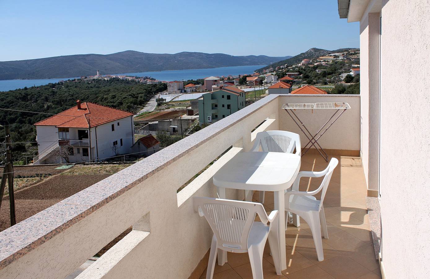 Entire apartment, One bedroom apartment with balcony and sea view Seget Vranjica, Trogir A-4870-c in Seget Vranjica, Split-Dalmatia