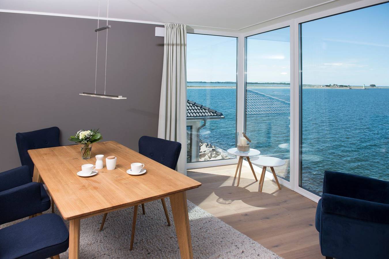 Ganze Wohnung, Wind und Wasser - erste Reihe am Wasser, Meerblick, Balkon, Sauna, Kamin, Aufzug in Olpenitz, Kappeln