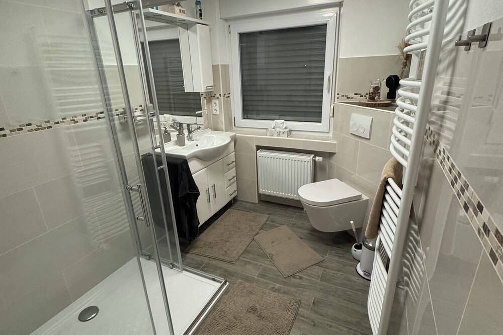 Ganze Wohnung, Gemütliche Ferienwohnung zwischen Weserbergland und Solling in Derental, Landkreis Holzminden