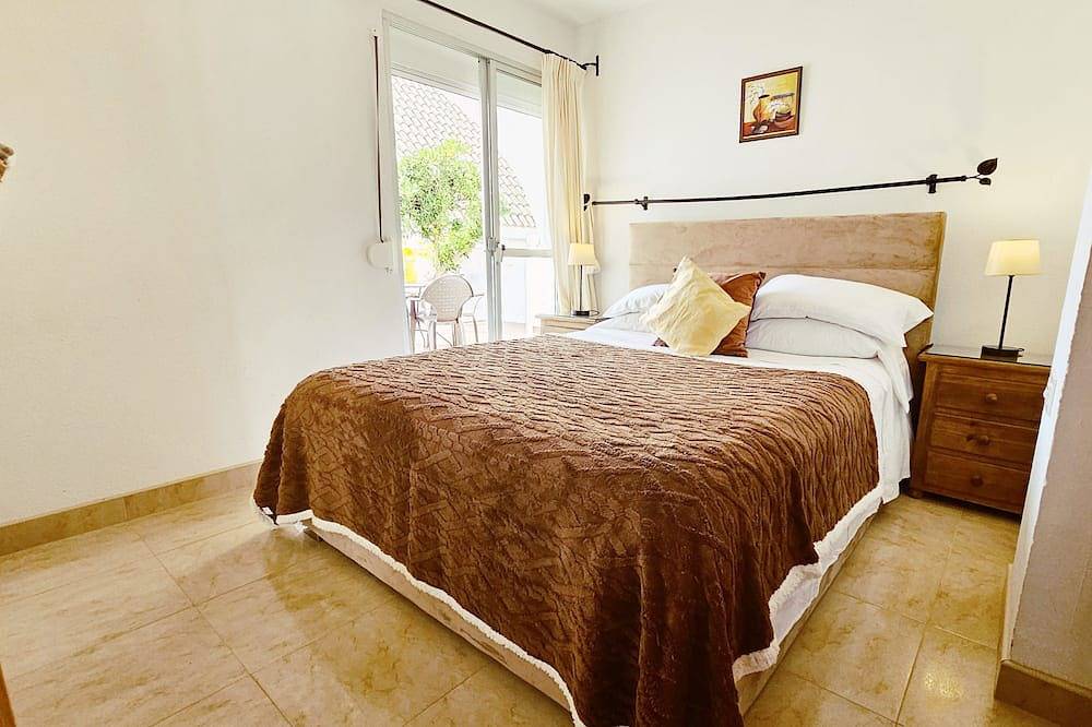 Dom dla 4 osób z basen in Bahía Dorada, Estepona