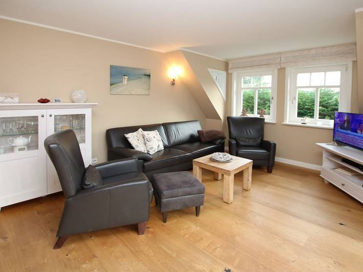 Ganze Ferienwohnung, Starklef 34a, Whg. 2, Huus Starklef - Komfort Ferienwhg. in Wyk, 4 Personen, Og in 2- Familienhaus, 3 Zimmer, ca. 65m² in Nordfriesische Inseln (Schleswig-Holstein) (Schleswig-Holstein), Wyk auf Föhr