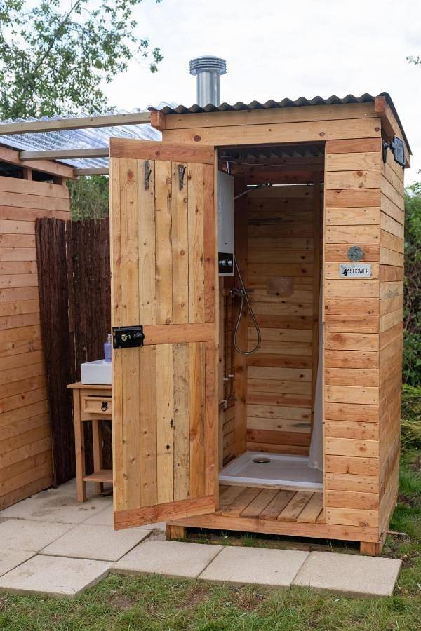 Standard Twin Room in Suffolk