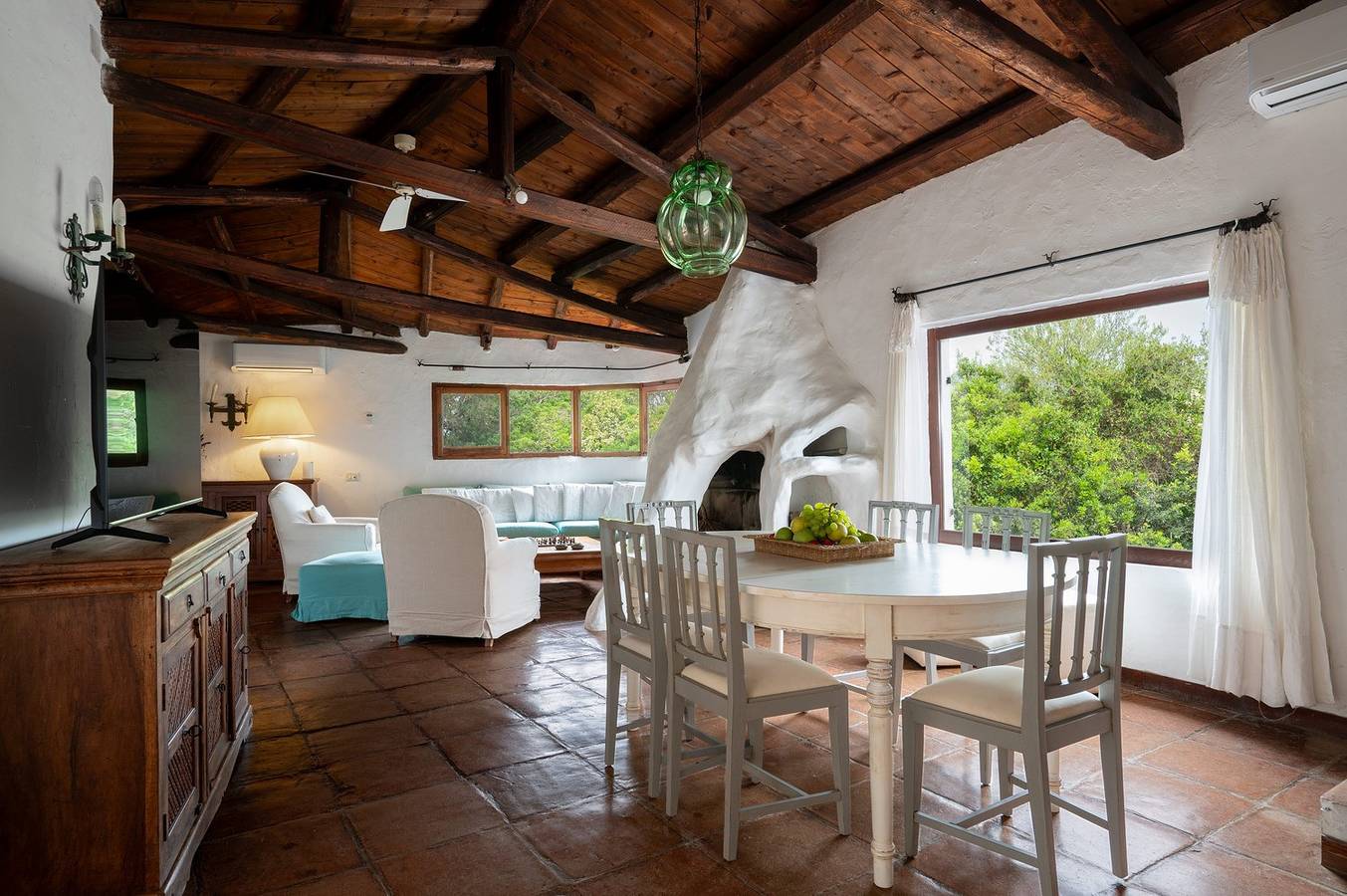 Villa Turalis – tramonti e piscina tra le rocce in Porto Rotondo, Olbia