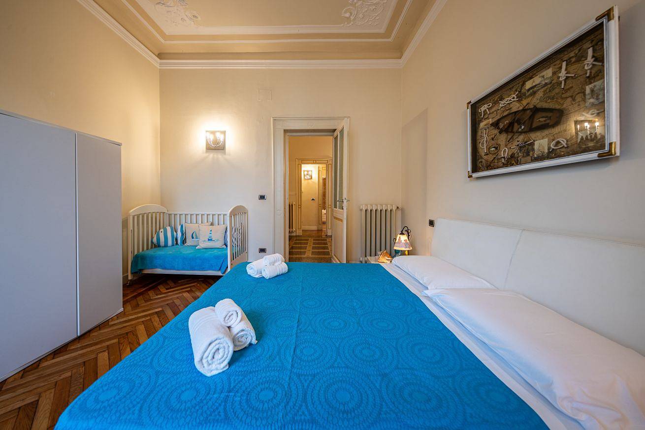 Appartamento intero, 02122 - Rapallo Beach House - A due passi dal mare in Bagni Ariston, Rapallo