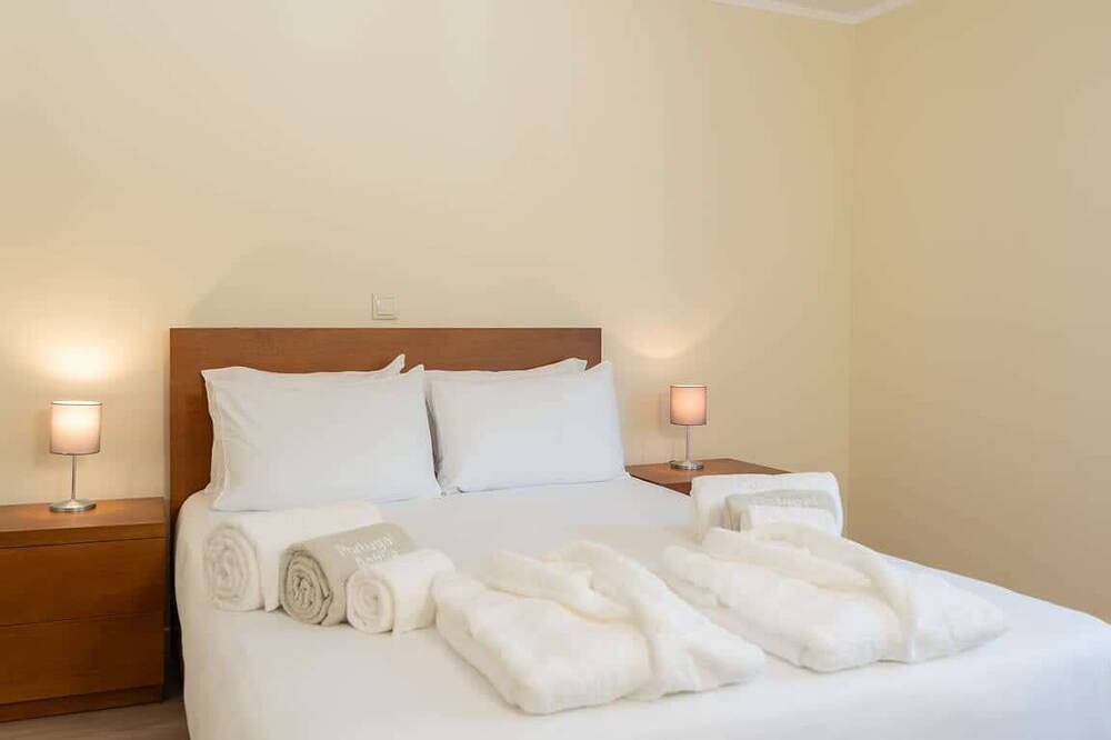 Entire apartment, Shoreline Escape in Marinhas, Esposende