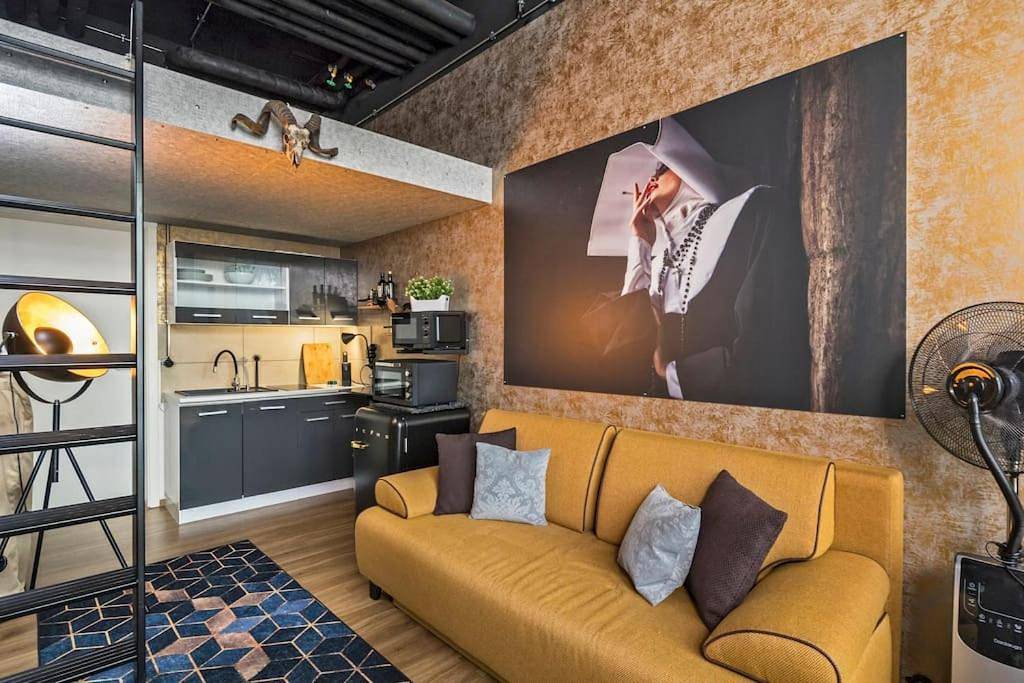 Ganze Wohnung, One-Bedroom Apartment in Pieschen (Dresden), Dresden