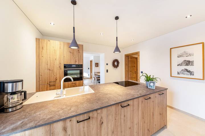 Entire apartment, Apartment 'Landhaus Silene Haus Recla' with Mountain View, Private Terrace and Wi-Fi in Sarnonico, Val di Non