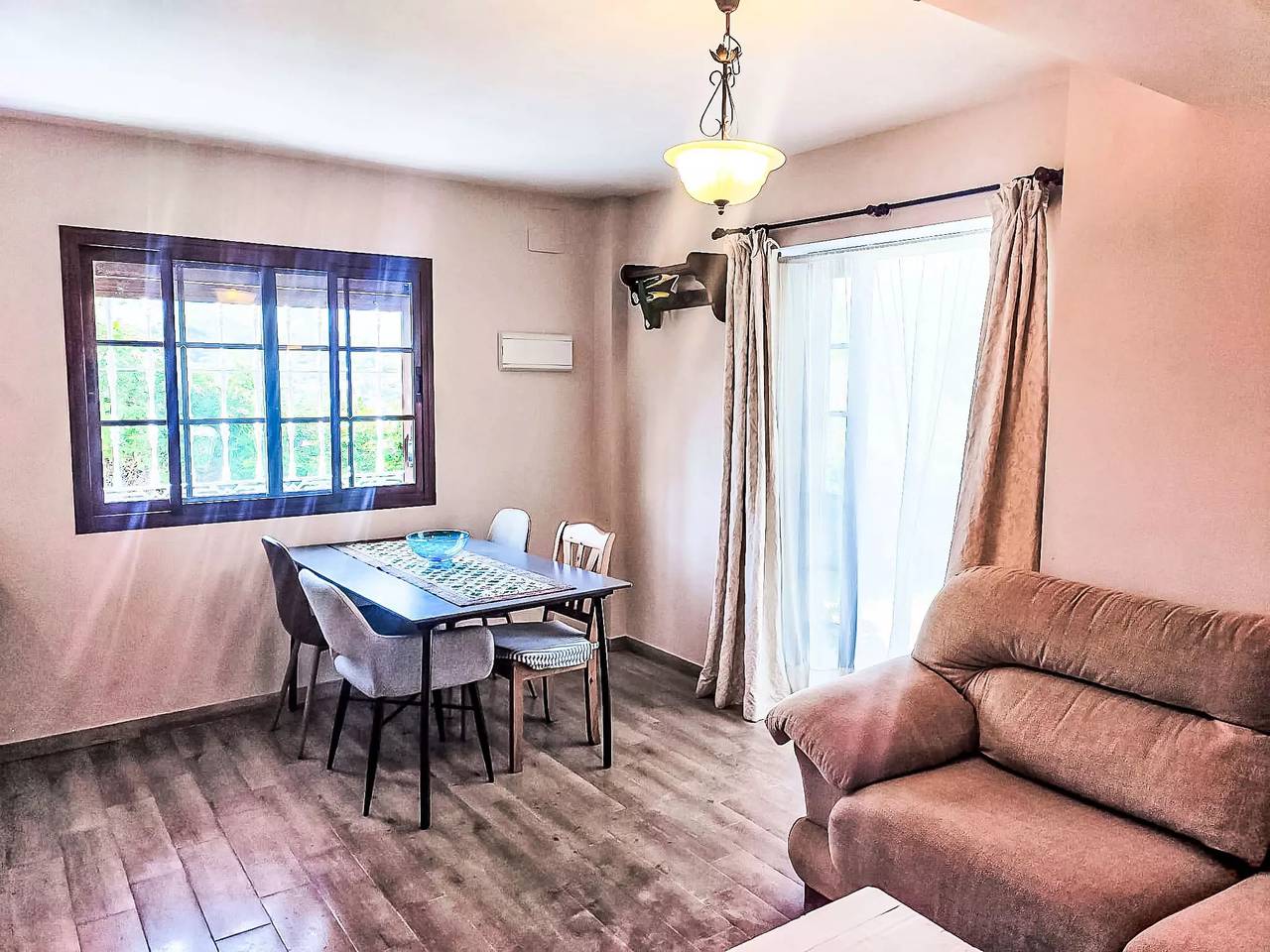 Apartamento entero, 3 estancias 4 Personas in Guaro , Sierra de las Nieves