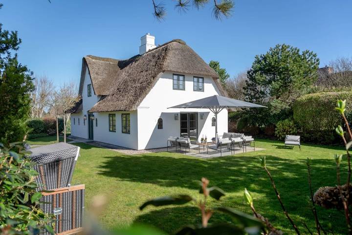 Ferienhaus für 8 Personen, mit Terrasse und Garten