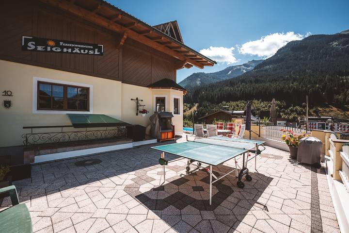 Ganze Ferienwohnung, Garten-Apartment Seighäusl - mit Pool & Joker Card in Saalbach, Saalbach-Hinterglemm