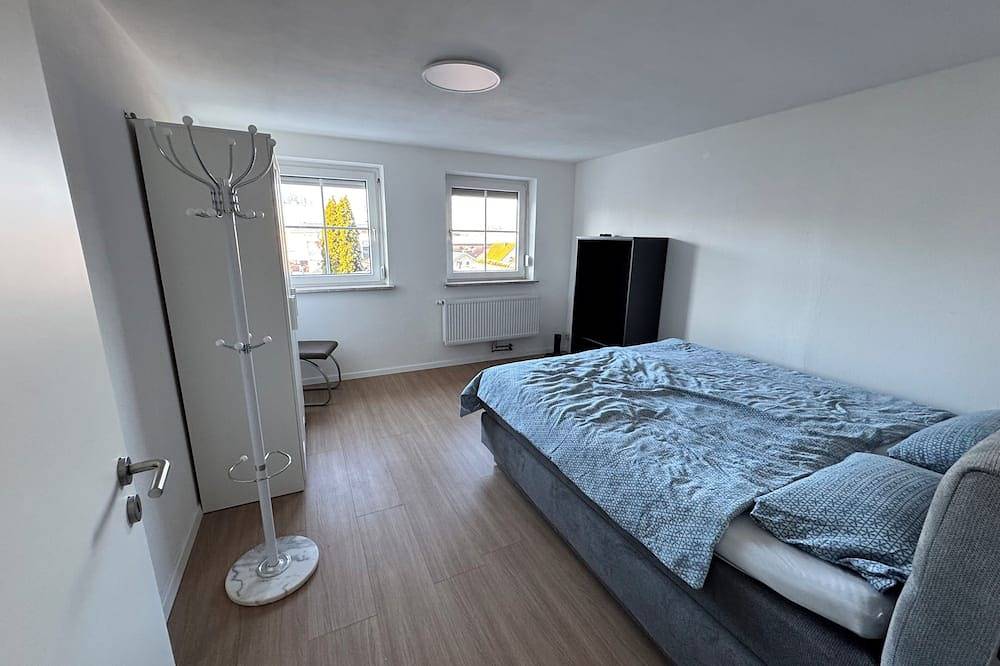 Ganze Wohnung, Neu renovierte Ferienwohnung/Monteurswohnung in Günzach in Günzach, Bayerisch Schwaben