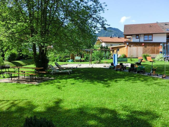 Ferienwohnung für 3 Personen, mit Balkon und Terrasse sowie Garten in Ruhpolding - 4