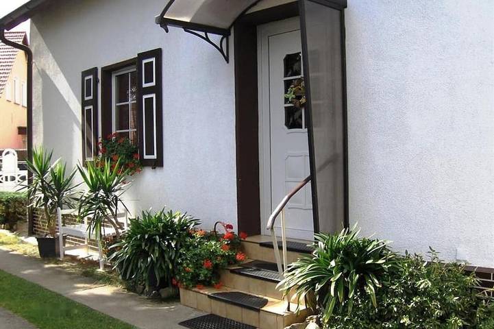 Ferienhaus für 6 Personen, mit Garten