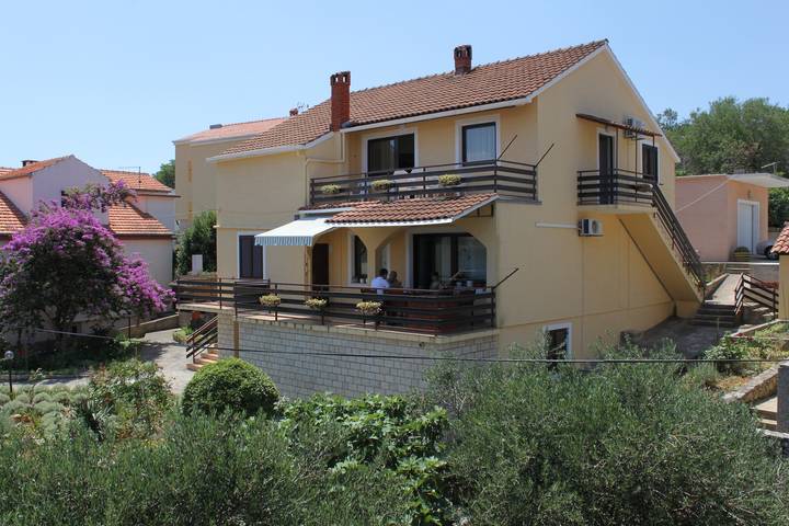 Ganze Wohnung, 1-Zimmer-Ferienwohnung mit Balkon Sali, Dugi otok A-872-b in Sali, Dugi Otok