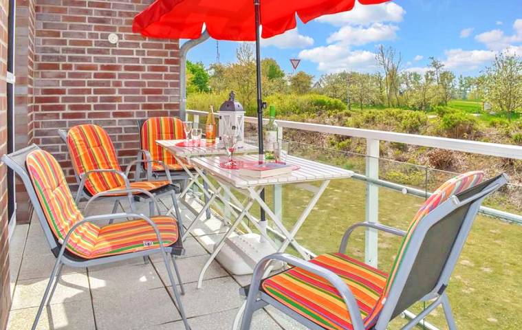 Ferienwohnung für 5 Personen, mit Balkon und Terrasse sowie Sauna in Hohen Wieschendorf
