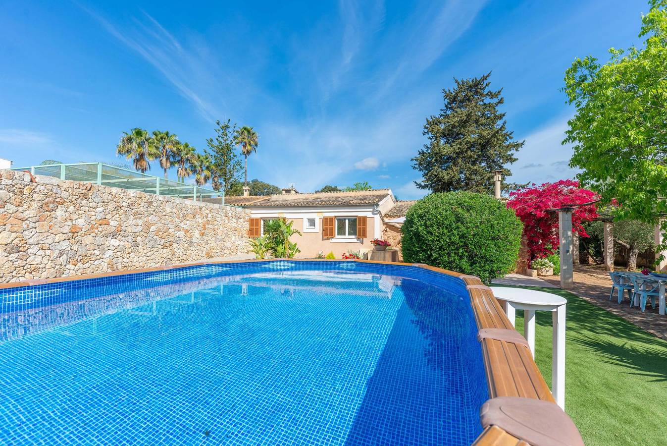 Can Joan Des Forn - House with private pool in Inca. Free Wifi in Inca, Majorca Center