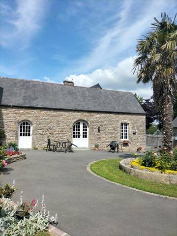 Chambre d’hôte pour 2 personnes, avec jardin en Normandie