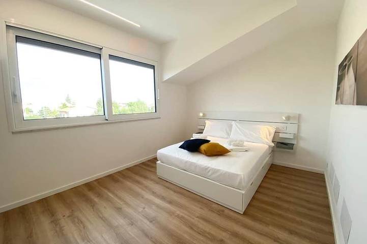 Ganze Wohnung, Agata Penthouse Schlüssel: Meerblick in Marina di Modica, Modica