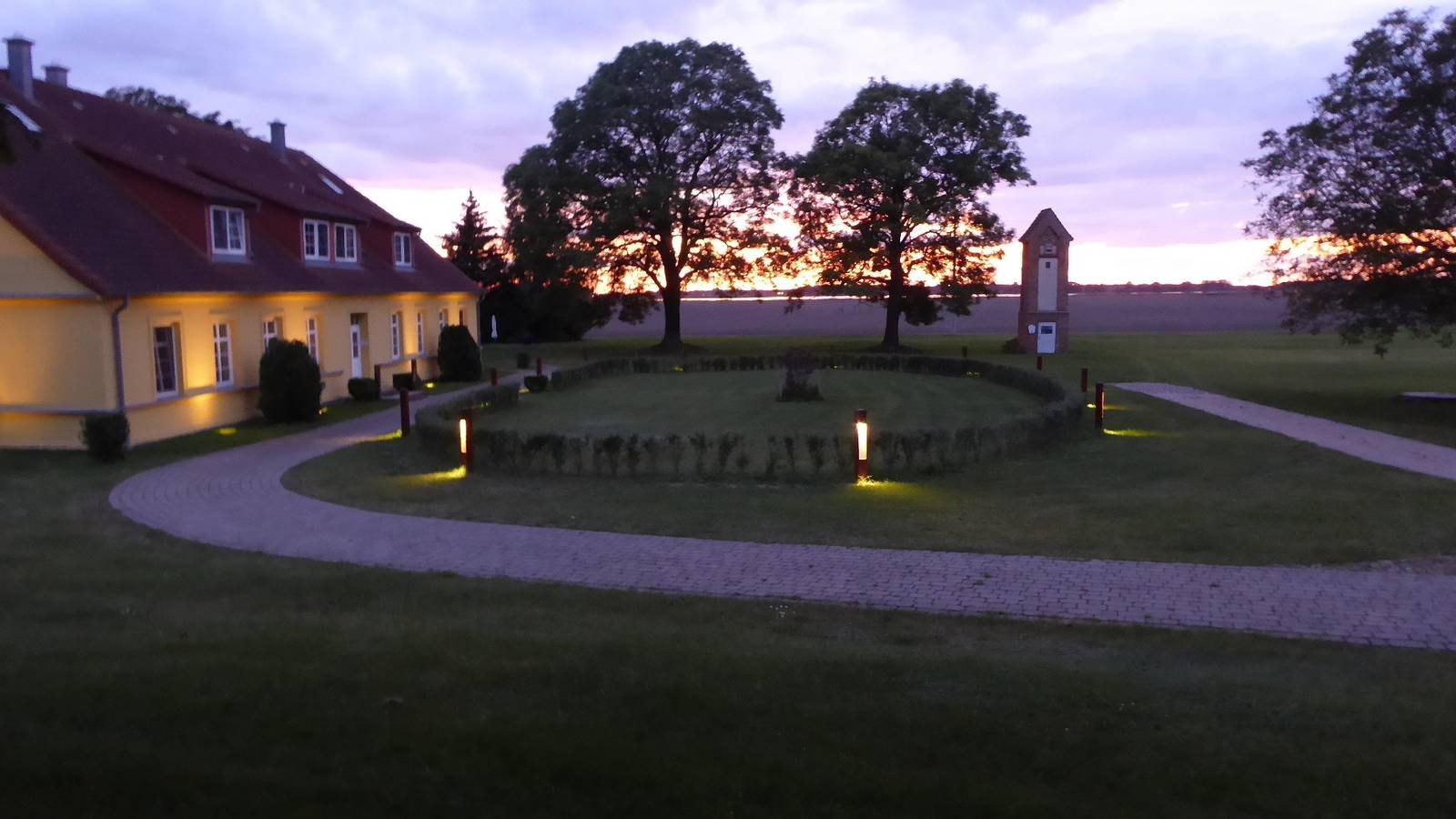 Ganze Ferienwohnung, Gut Rattelvitz, Galerie E Mitte in Gingst, Rügen