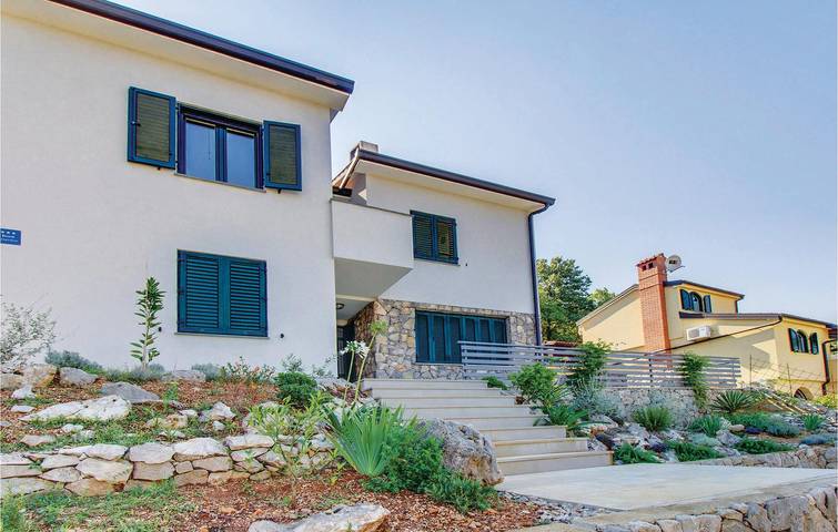 Gîte pour 8 personnes, avec terrasse à Cres - 2