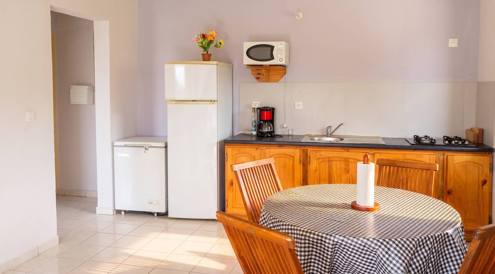 Apartamento entero, Apartamento acogedor en Capesterre, 40 m², hermoso jardín in Capesterre-de-Marie-Galante, Guadalupe