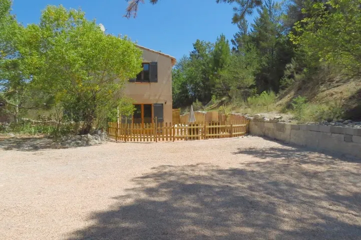 Casa de vacaciones para 6 personas, con jardín y vistas - 1