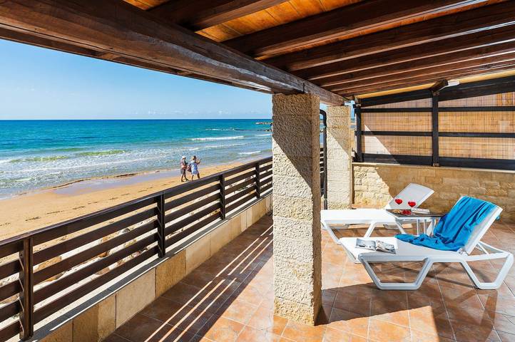 Villa für 10 Personen, mit Terrasse auf Sizilien - 2