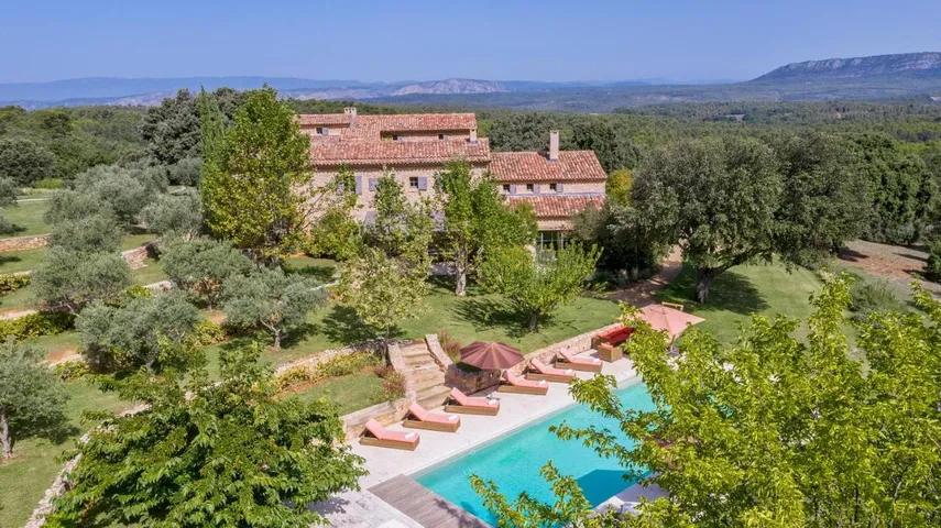 Chalet para 18 personas, con piscina además de jardín y vistas - 1