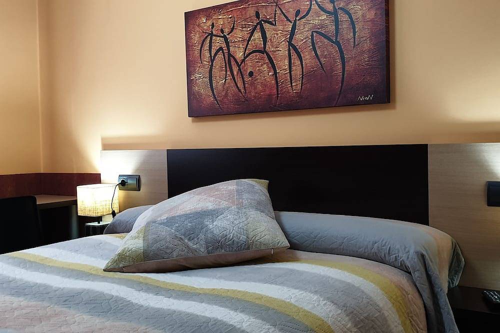 Entire apartment, Tourist Apartments \"The Garden\". in Teruel, Teruel Region