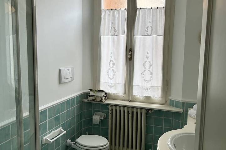 Entire apartment, Charming Residence in a Noble Palace in the Historic District in Rimini, Rimini Province