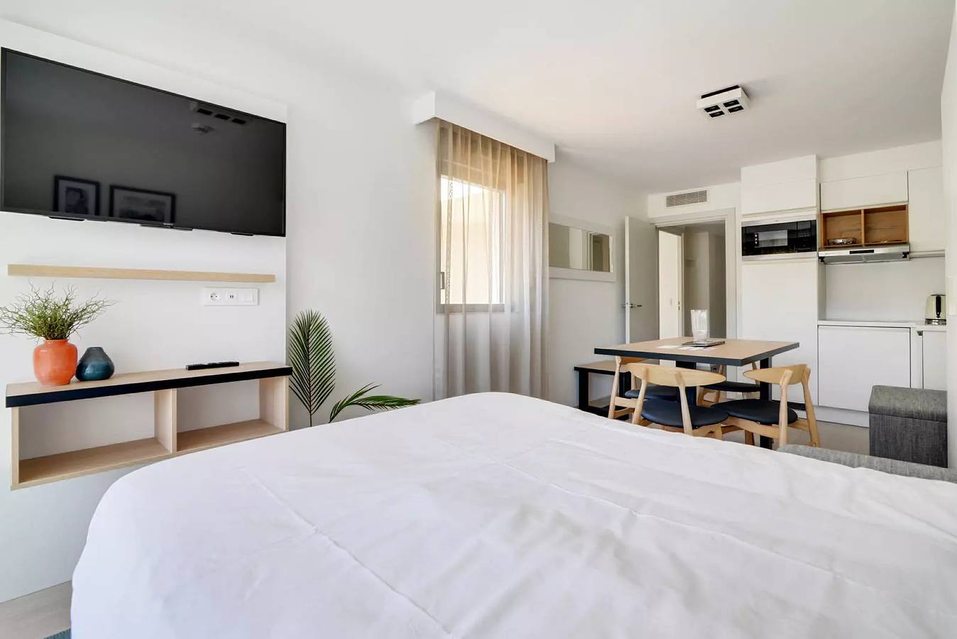 Apartamento entero, Nieuwe standaard suite voor 4 personen met tweepersoonsbed en zetelbed in Vence (Alpes Marítimos), Costa mediterránea (Francia)