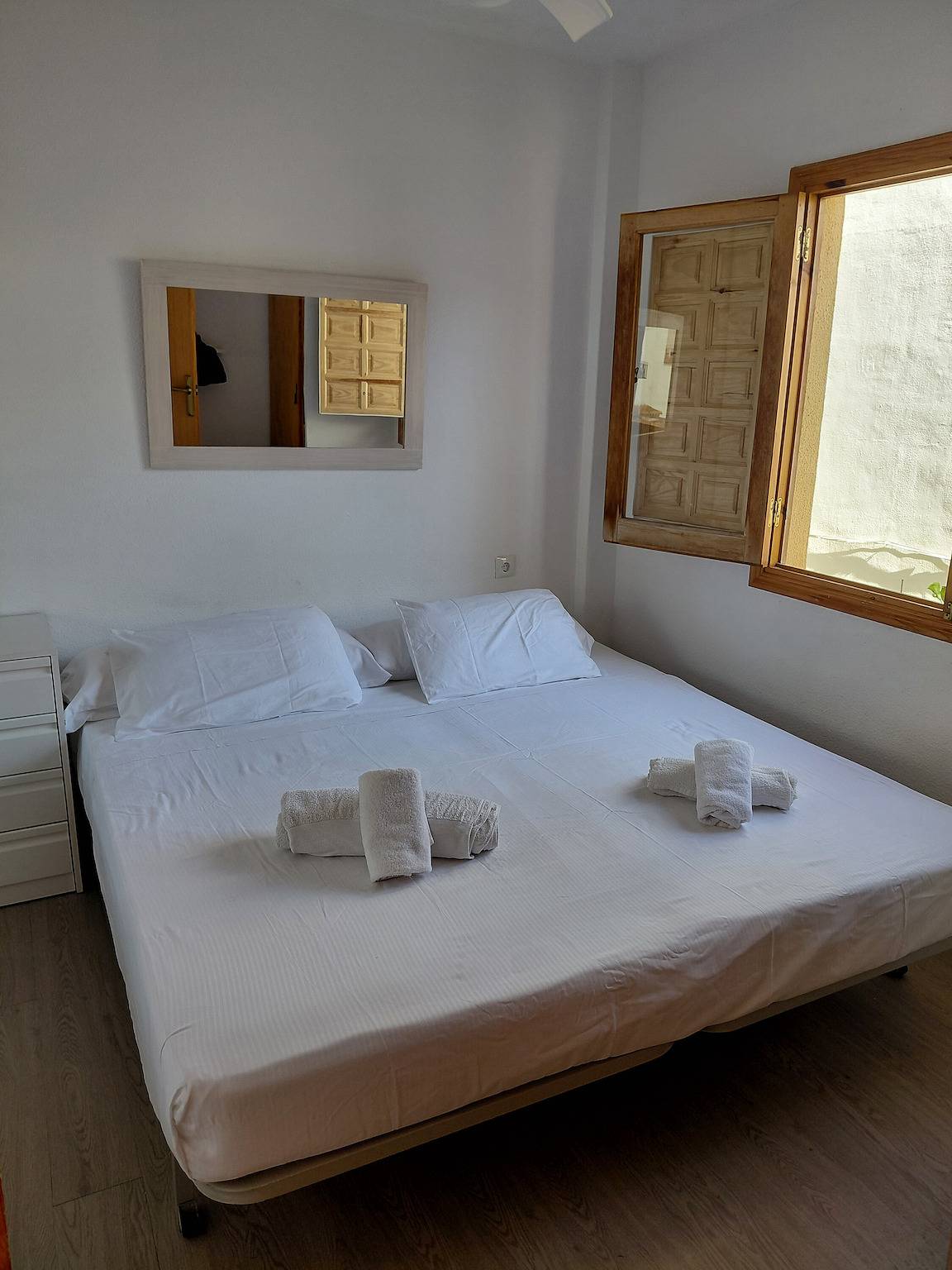 Apartamento entero, Apartamento 'Puertosol' con Piscina Comunitaria, Wi-Fi y Aire Acondicionado in Puerto de Mazarrón, Mazarrón
