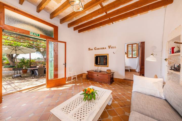 Agroturismo "Llevant" com Wi-Fi, terraço, piscina e jardim partilhados entre 5 propriedades in Llucmajor, Majorca (Sul)