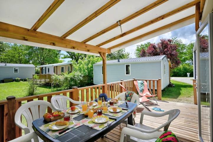 Mobil home pour 6 personnes, avec bassin pour enfant ainsi que sauna et jacuzzi à Hauterives - 4