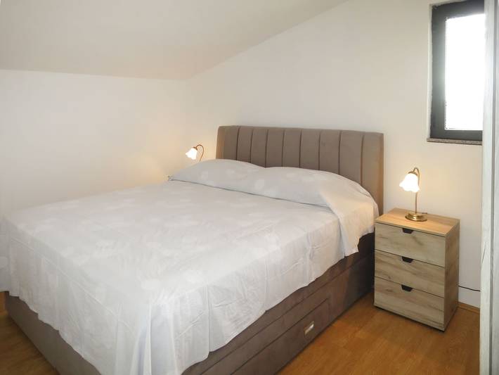 Ferienhaus für 9 Personen, mit Balkon und Garten in Zadar - 4