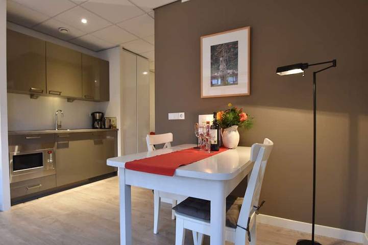 Vakantieappartement voor 2 personen, met tuin in Bergen (Noord-Holland)