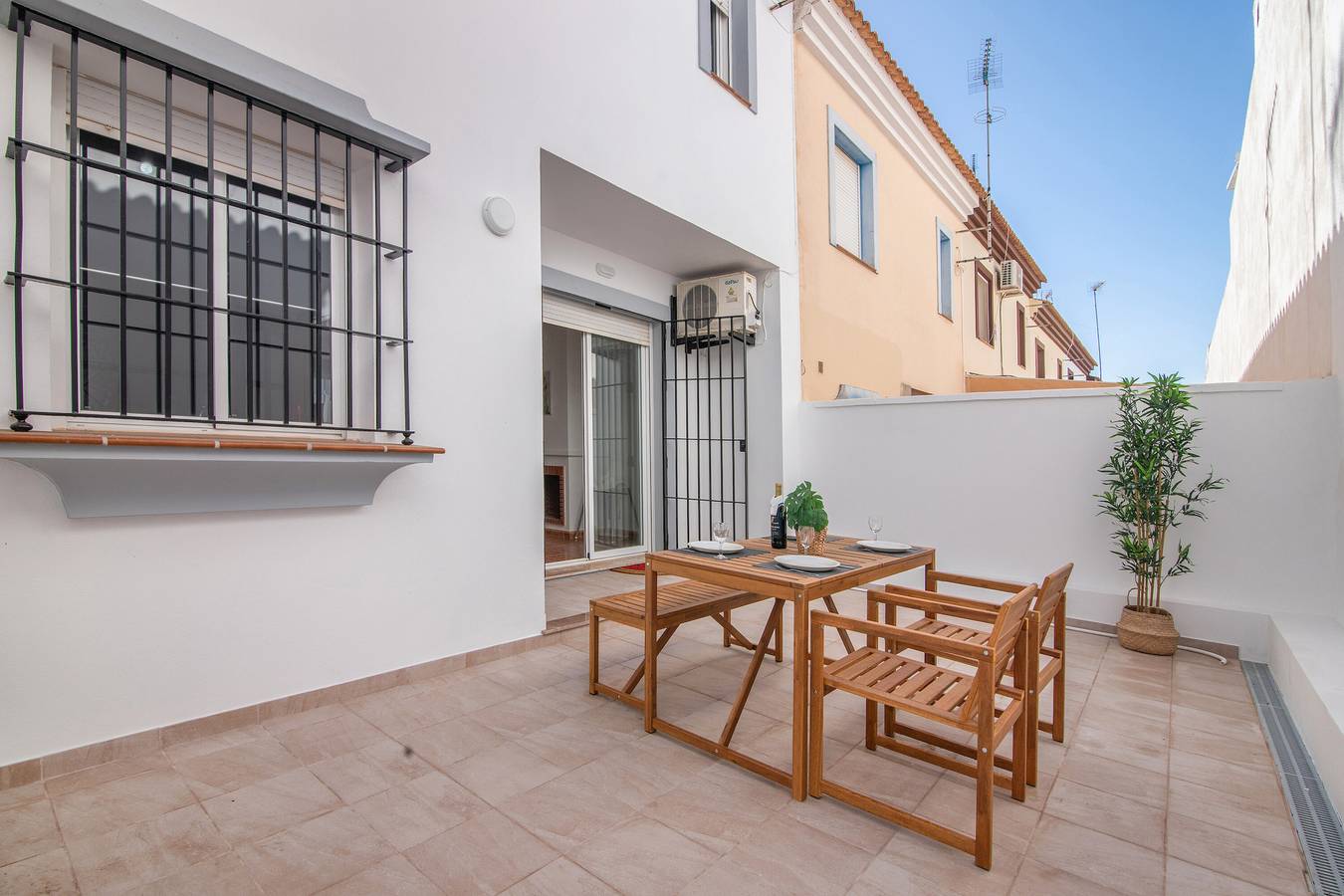Villa 'Marília' con Terraza Privada, Wi-Fi y Aire Acondicionado in Ayamonte, Costa de la Luz