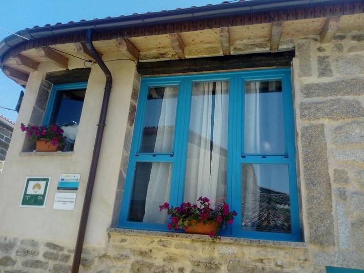 Casa rural para 4 personas, con jardín y vistas, Se admiten mascotas en Provincia de Orense - 2