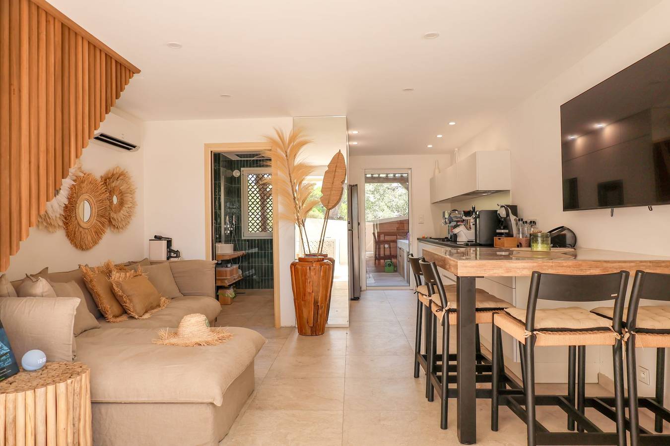 Casetta Mare di Cala Rossa in Cala Rossa, Lecci