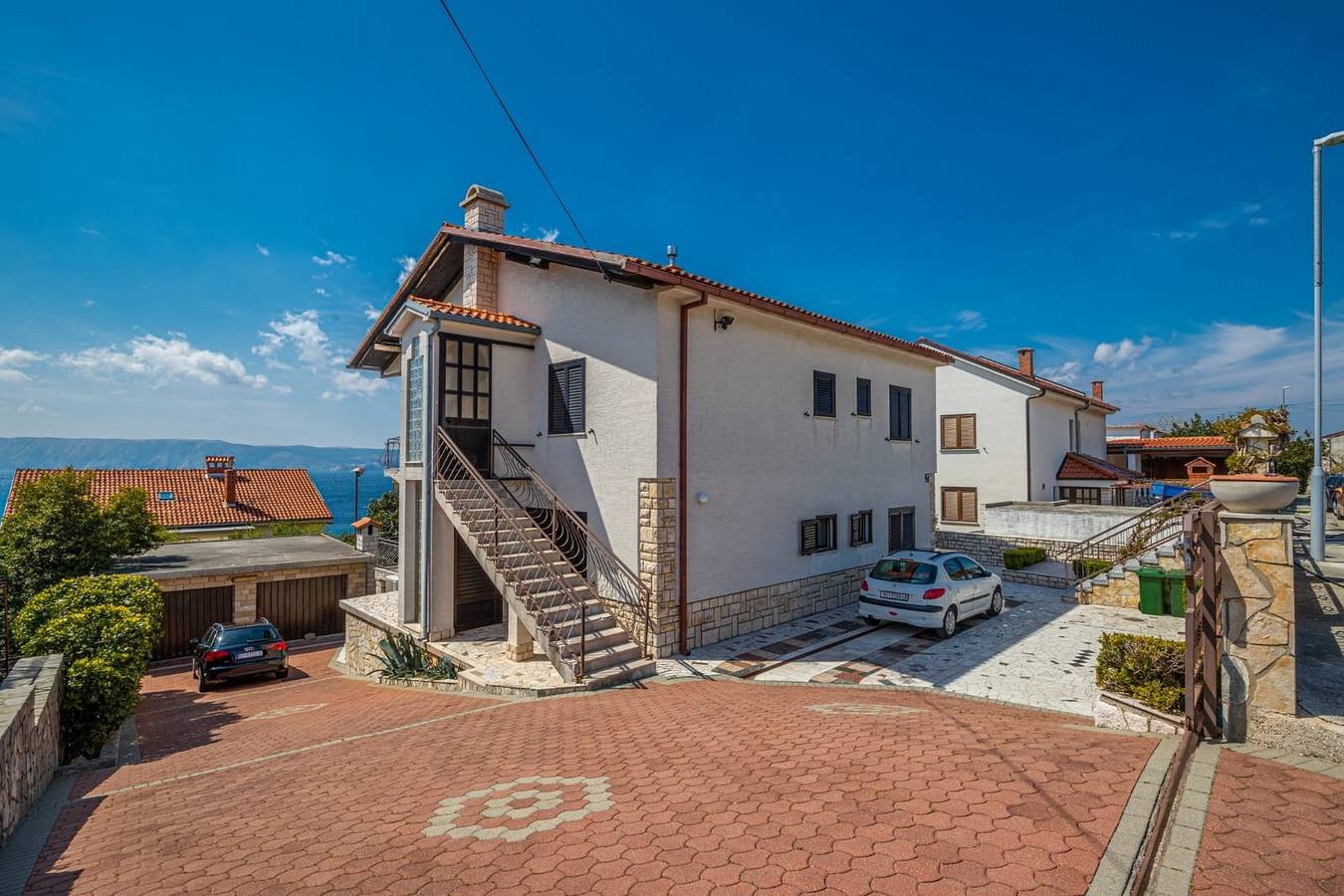 Entire apartment, Three bedroom apartment with balcony and sea view Novi Vinodolski A-22846-a in Novi Vinodolski, Primorje-Gorski Kotar
