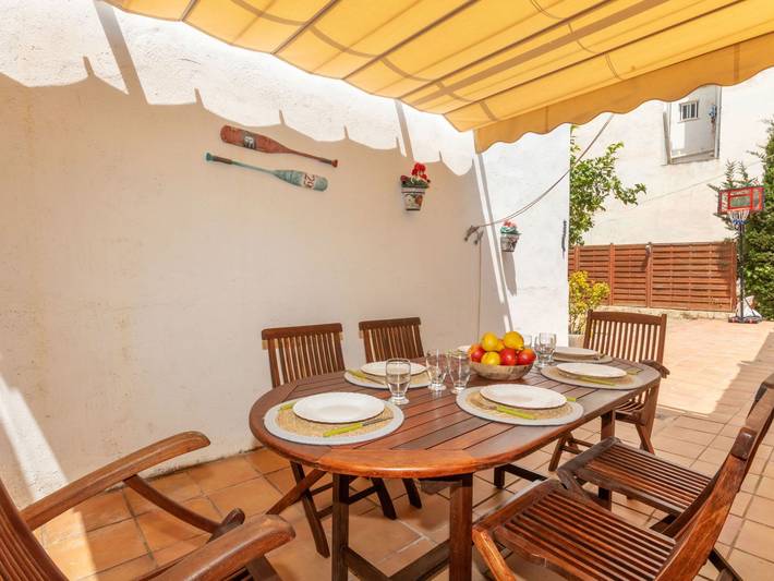 Location de vacances pour 6 personnes, avec terrasse dans Sant Antoni de Calonge - 3